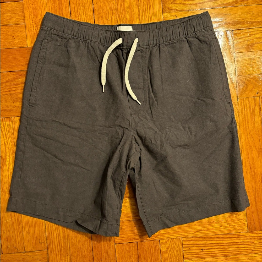 NWT - H&M - Shorts (M)